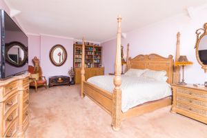 Photo 22- click for photo gallery